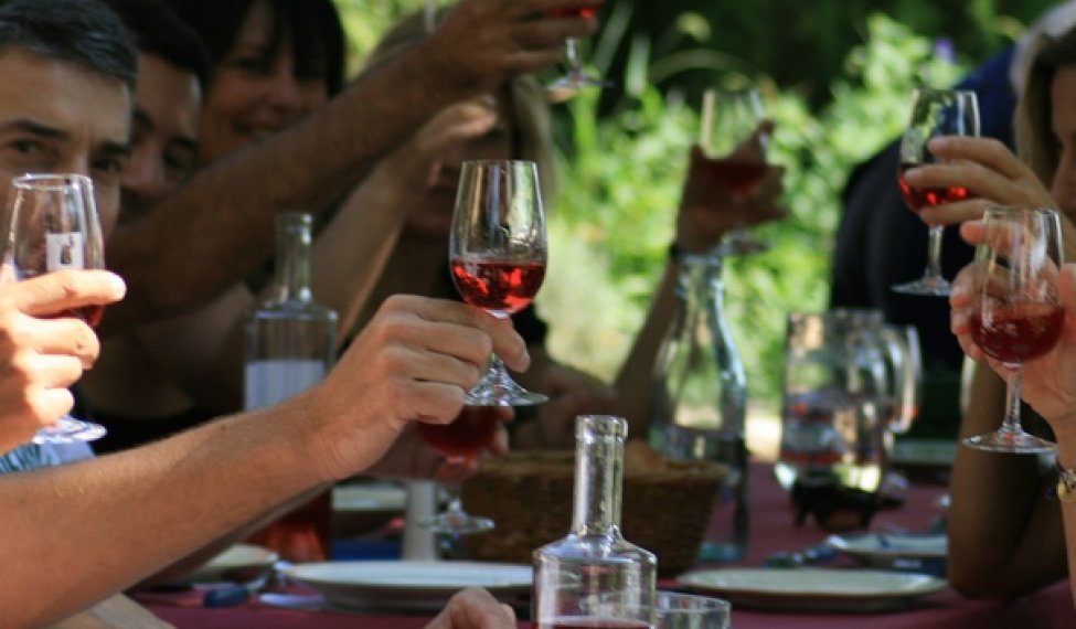 A "Châteauneuf-du-Pape" wine producer