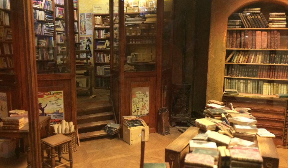 The "Musée Miniature and Cinema"